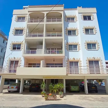 Luxury Private -sea View, Netflix, Gym- 5 Min From Beach! - Private In Shared Privatunterkunft Larnaka