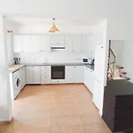 民宿 Luxury Private -sea View, Gym- 5 Min From Beach! - Private In Shared 拉纳卡