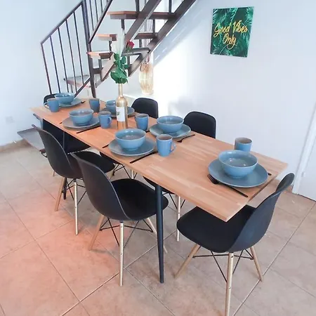 Luxury Private -sea View, Gym- 5 Min From Beach! - Private In Shared Accommodatie bij particulieren