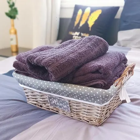 Privatunterkunft Luxury Private -sea View, Gym- 5 Min From Beach! - Private In Shared